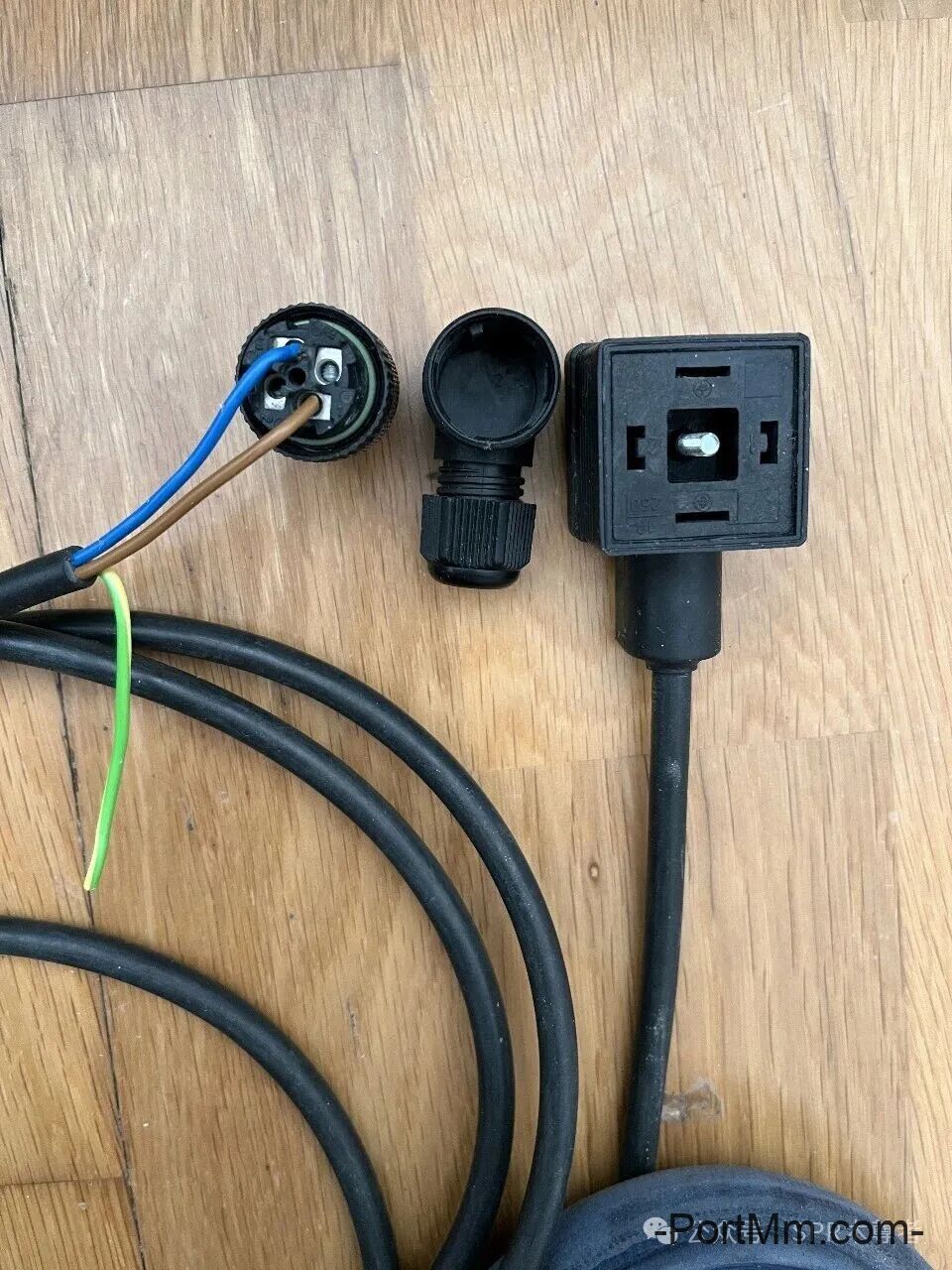 吊具电磁阀借电小工具图解 | 转载