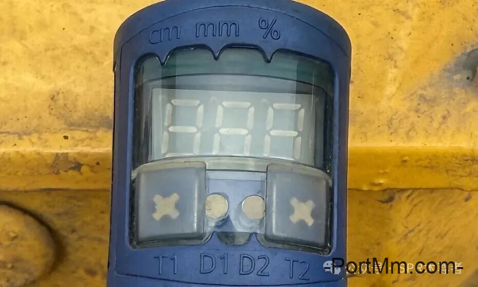 SPR木尊者 | 本港振华双箱吊具超声波传感器MIC+/DD/TC设定距离