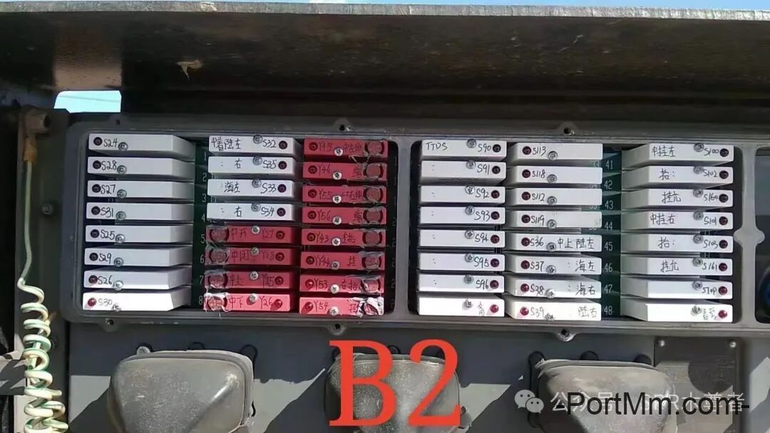 三期布罗马双箱吊具电气快查图表