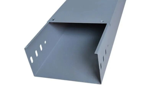 电缆桥架的线缆槽是否需要护盖?