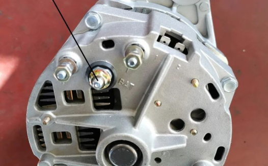 硅整流发电机与电压调节器